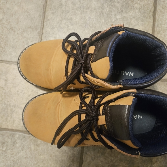 Size 13 little boys Nautica Kids Plot Chukka Boot Lace Up - Picture 5 of 5